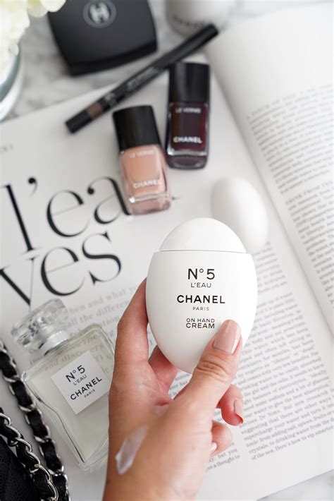 chanel hand crea|chanel hand cream no 5.